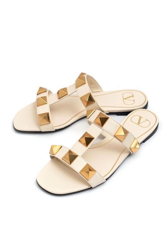 Valentino Garavani Shoes - <NWT> Valentino Garavani Roman Stud Flat Sandals